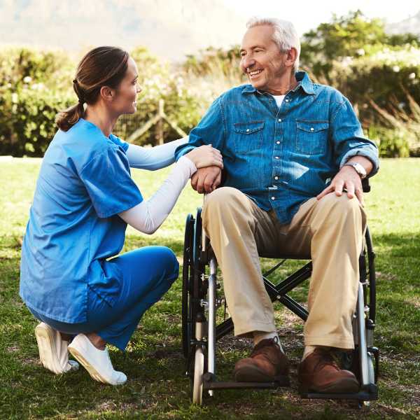 Certificate 3 in aged care and disability | Bedford College